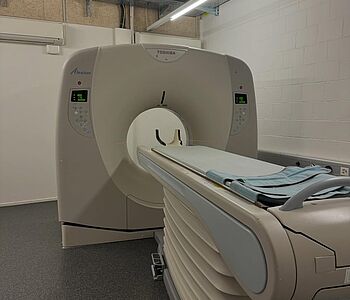 🥲Farewell and welcome🤗!
Nach 12 Jahren treuen Diensten haben wir unseren in die Jahre gekommenen Computertomographen...